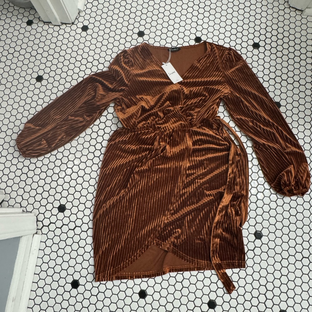 NWT simplee ribbed dress size medium